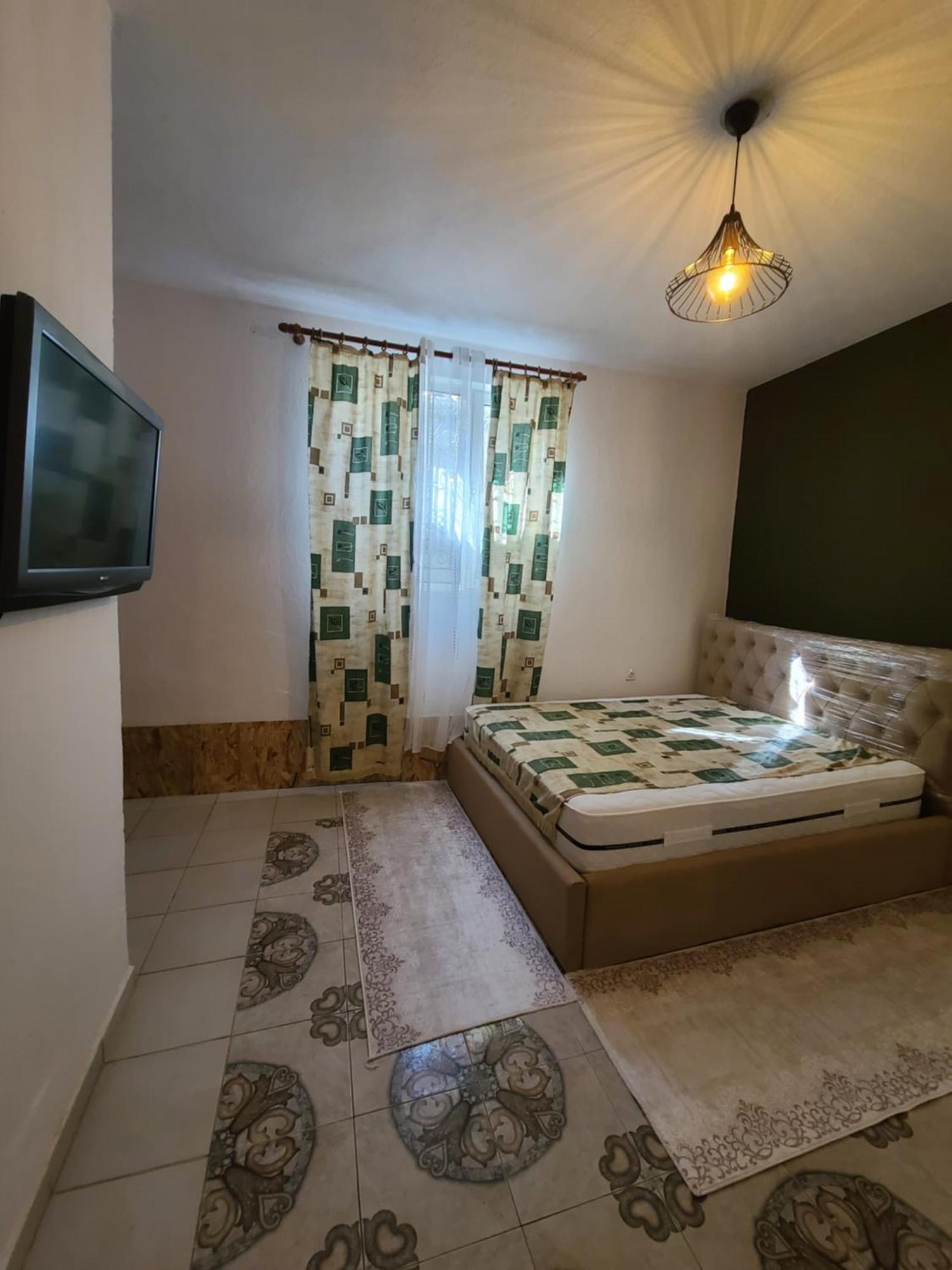 Pogradeci Lake Guest House Экстерьер фото