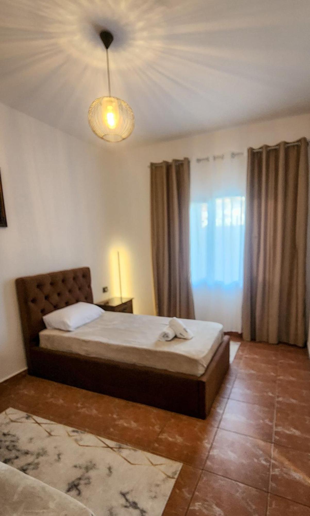 Pogradeci Lake Guest House Экстерьер фото